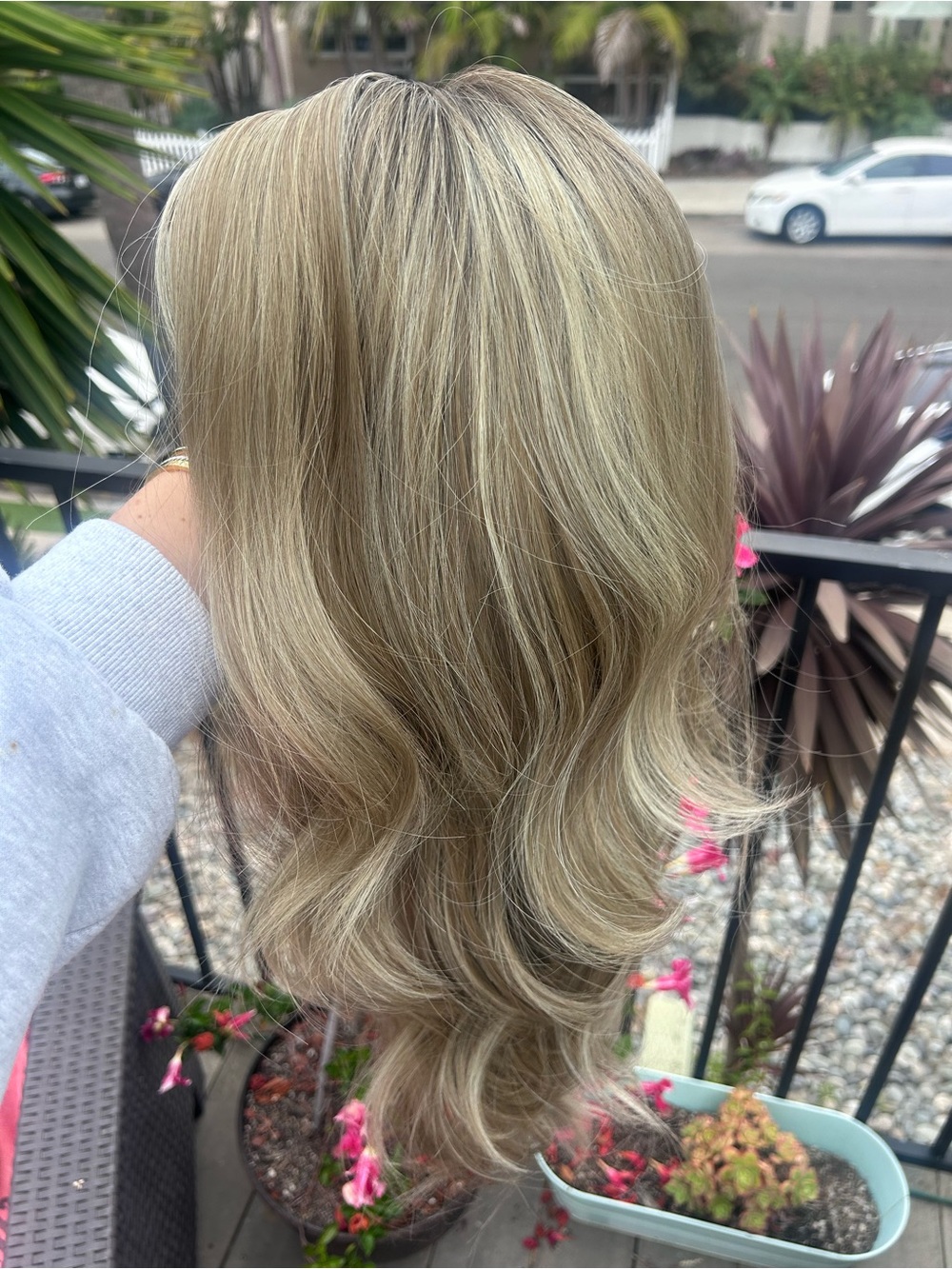 Brett dirty blonde standard